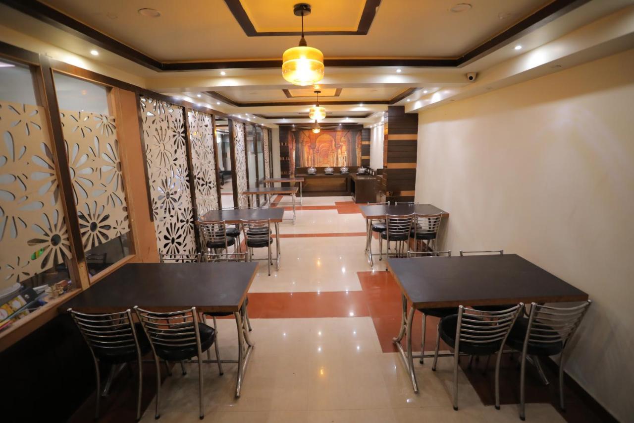 Hotel Marygold アーグラ エクステリア 写真