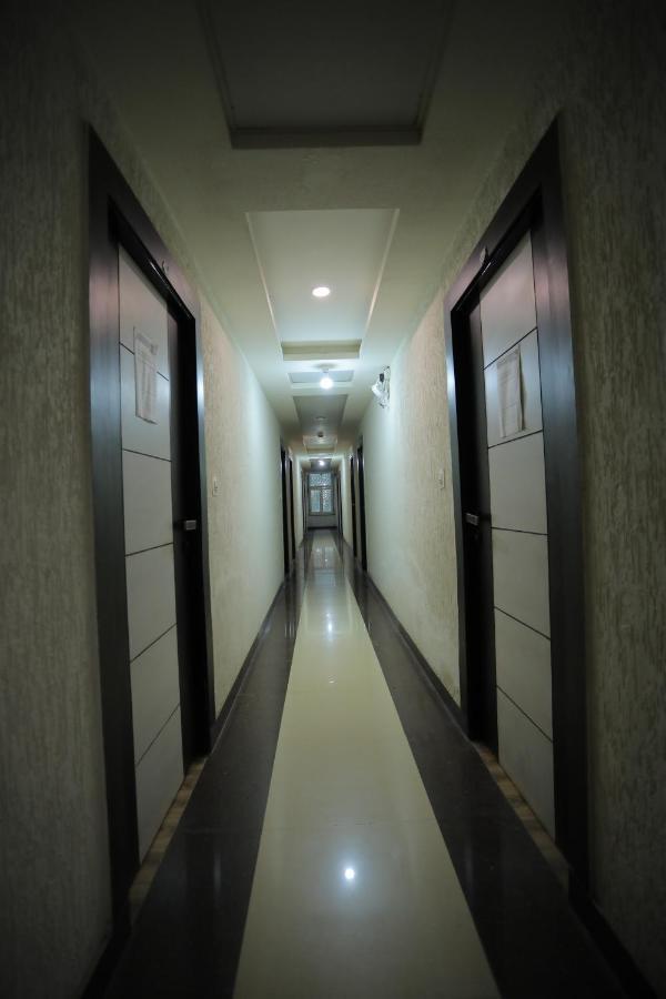 Hotel Marygold アーグラ エクステリア 写真